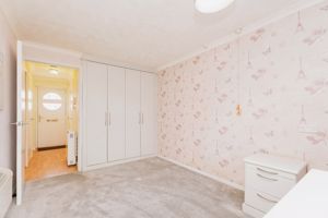 BEDROOM- click for photo gallery